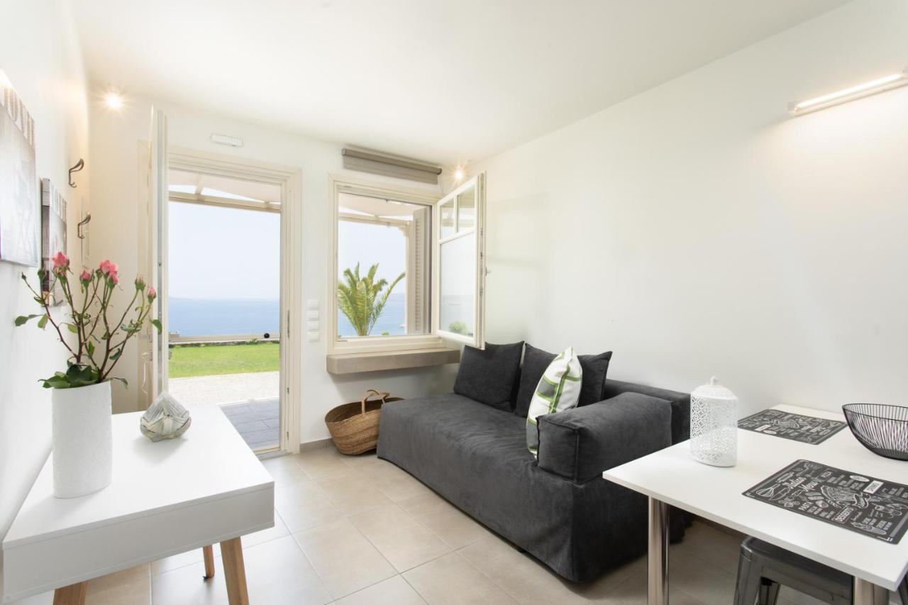Villa Itis - Elegant Ground Floor Suite With Terrace & Great View Neápolis Zewnętrze zdjęcie